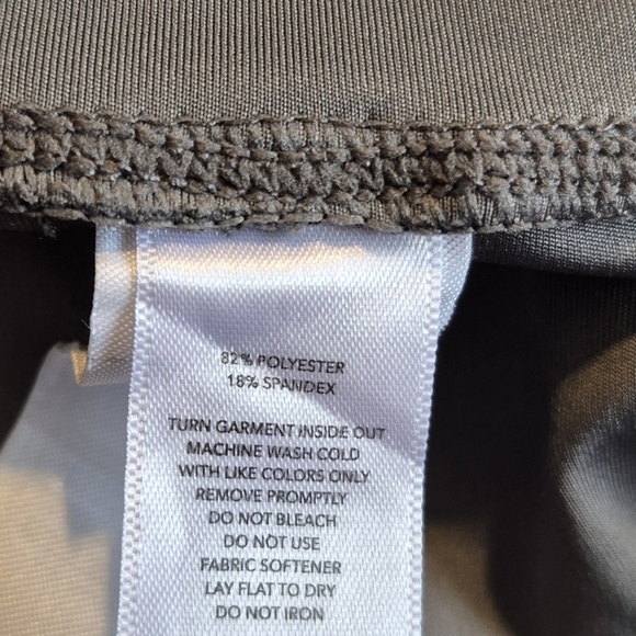 LuLaRoe Rise Brave line women's size 3X leggings gray 3 pockets VGUC - Picture 5 of 7